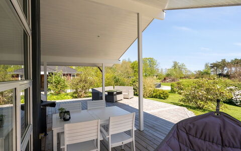 Harald - 300M from the Sea: Plafond, Flooring, Interieur Ontwerp, Verdieping, Samengesteld Materiaal, Meubilair, Toevlucht, Hotel, Ontwerp, Daylighting