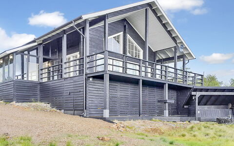 Kontiokota: Hout, Architectuur, Veranda, Huis, Samengesteld Materiaal, Deur, Verblijf, Trap, Siding, Helling