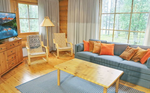 Pikku-Tieva: Hout, Huis, Sneeuw, Verblijf, Huis, Winter, Dak, Freezing, Siding, Helling
