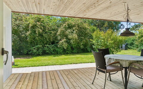 Geske - 3.2Km from the Sea: Hout, Dak, Architectuur, Huis, Huis, Verblijf, Siding, Hardwood, Helling, Landgoed