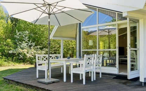 Fatima - 400M from the Sea: Meubilair, Interieur Ontwerp, Flooring, Verdieping, Plafond, Kamer, Stoel, Tafel, Appartement, Keuken En Eettafel