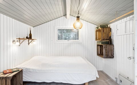 Pauliina - 500M from the Sea: Hout, Huis, Veranda, Dek, Hardwood, Dak, Beits, Houten Vloer, Eco Hotel