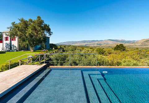 Dimora Vulcano - Castiglione Di Sicilia, Sicilia: Water, Lucht, Fabriek, Eigendom, Gebouw, Zwembad, Natuur, Azure, Boom, Rechthoek