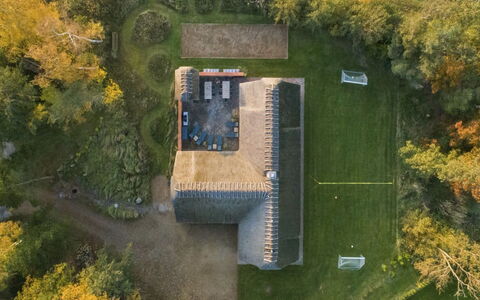 Krok - 1.2Km from the Sea: Tuin, Garden Gebouwen, Backyard