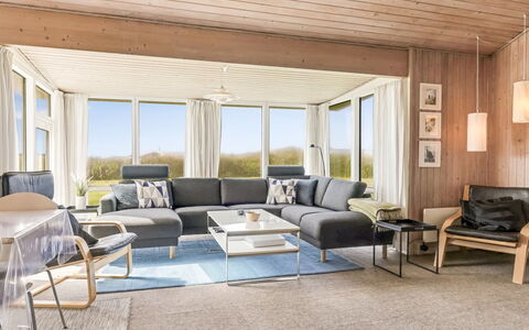 Arild - 300M from the Sea: Gras, Grasland, Land Lot, Verblijf, Landelijk Gebied, Weide, Garden Gebouwen, Tuin, Schuur