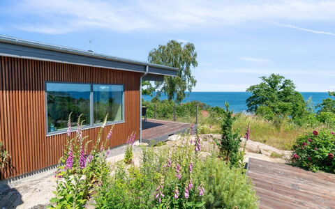 Seetje - 200M from the Sea: Hout, Dak, Architectuur, Huis, Huis, Verblijf, Siding, Hardwood, Helling, Landgoed