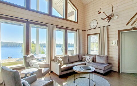 Rantatähti: Hout, Huis, Verblijf, Plafond, Hardwood, Winter, Beits, Siding, Woonkamer, Houten Vloer