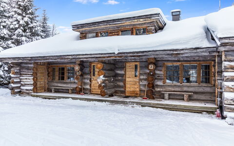 Villa Saaruakuja 3 As.1: Sneeuw, Winter, Hout, Dak, Verblijf, Huis, Huis, Blokhut, Freezing, Hut