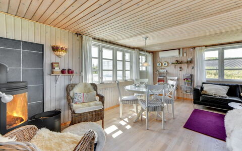 Heilo - from the Sea: Interieur Ontwerp, Meubilair, Hout, Plafond, Flooring, Verdieping, Huis, Kamer, Houten Vloer, Woonkamer