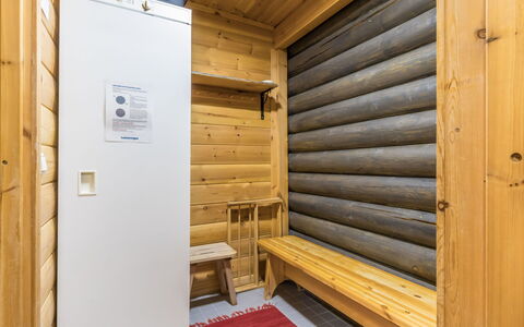 Mötönpesä 2: Verblijf, Huis, Huis, Garden Gebouwen, Siding, Blokhut, Boerderij, Landgoed, Schuur, Werf