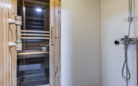 Mötönpesä 2: Verblijf, Huis, Huis, Garden Gebouwen, Siding, Blokhut, Boerderij, Landgoed, Schuur, Werf