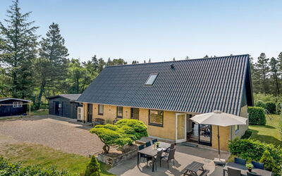 Lavrans - 2.5Km from the Sea