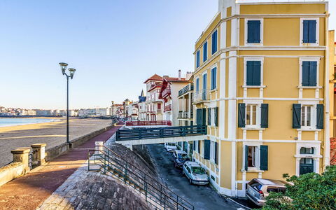 Saint-Jean-De-Luz 477: Appartement, Balkon, Leuning, Baluster