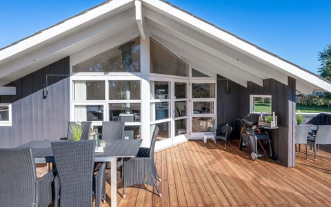 Cristiana - 1Km to the Fjord: Dak, Huis, Huis, Verblijf, Deur, Siding, Dek, Veranda, Plank, Hardwood