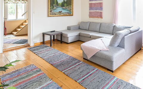 Lehtola: Hout, Flooring, Verdieping, Meubilair, Houten Vloer, Interieur Ontwerp, Stapelbed, Kamer, Beits, Hardwood