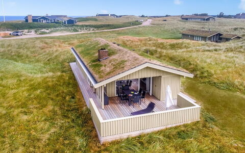 Pinja - 400M from the Sea: Huis, Dak, Huis, Verblijf, Schuur, Garden Gebouwen, Siding, Werf, Blokhut, Hut