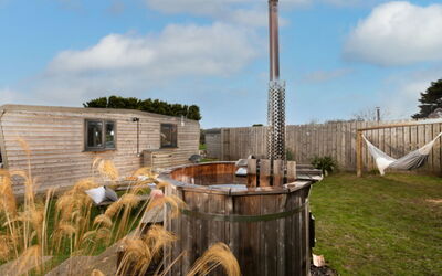 Wheal Rose Hot Tub
