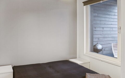 Lakevillas B4: Meubilair, Interieur Ontwerp, Flooring, Verdieping, Tafel, Plafond, Keuken En Eettafel, Verlichting, Stoel, Huis