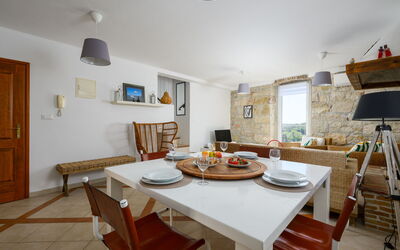 Accommodatie:&nbsp;Seaview Marina 105.2