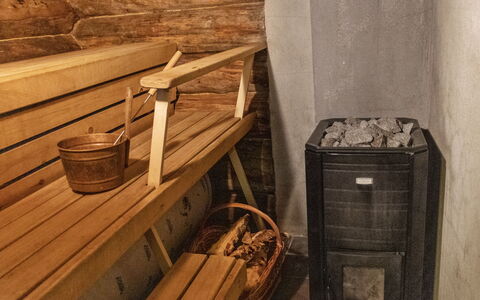 Kelopirtti: Hout, Siding, Verblijf, Huis, Huis, Plank, Garden Gebouwen, Blokhut, Hardwood, Veranda