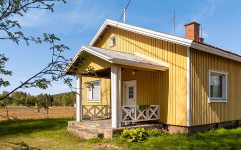 Juotas Village: Hout, Verblijf, Huis, Huis, Deur, Hardwood, Garden Gebouwen, Beits, Blokhut, Plank