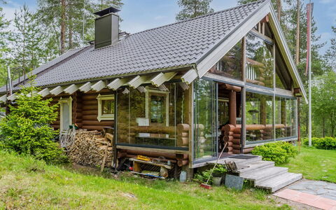 Kokkoranta: Meubilair, Stoel, Buitenmeubels, Tafel, Hout, Buitentafel, Keuken En Eettafel, Schaduw, Tuin, Paraplu