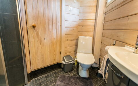 Villa Jokiranta: Hout, Verblijf, Huis, Blokhut, Timmerhout, Siding, Hardwood, Natuurlijk Materiaal, Garden Gebouwen, Hut