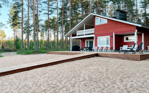 Lumpeenranta: Hout, Verblijf, Schaduw, Siding, Hardwood, Dek, Veranda, Plank