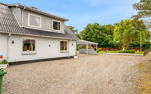 Elara - 300M from the Sea: Gras, Grasland, Landschap, Ecoregio, Plain, Plantengemeenschap, Land Lot, Buitenmeubels, Prairie, Shrubland