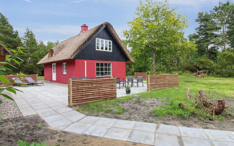 Hila: Dak, Huis, Verblijf, Huis, Tuin, Boerderij, Schuur, Dorp, Landscaping, Werf