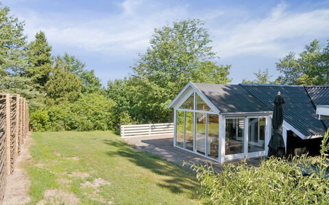 Laurens - 800M from the Sea: Dak, Huis, Huis, Verblijf, Siding, Landgoed, Oprit, Garden Gebouwen, Werf, Schuur