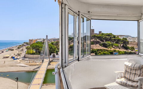 Fuengirola 605: Woongebied, Stedelijk Ontwerp, Appartement, Landscaping, Landgoed, Balkon, Villa, Herenhuis