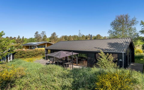 Einette - 100M from the Sea: Huis, Huis, Dak, Verblijf, Landgoed, Landscaping, Garden Gebouwen, Siding, Boerderij