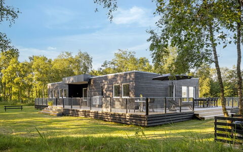 Thorbiorn - from the Sea: Dak, Huis, Huis, Verblijf, Deur, Siding, Dek, Veranda, Plank, Hardwood