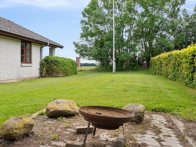 Sebine - 800M from the Sea
