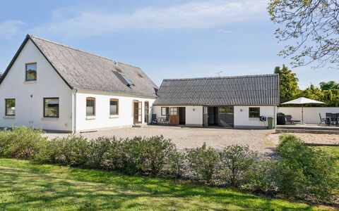Teodora - 3Km from the Sea: Gras, Grasland, Landschap, Ecoregio, Plain, Plantengemeenschap, Land Lot, Buitenmeubels, Prairie, Shrubland