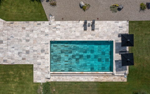 Villa Velari In Volterra With Private Pool, Ac: Eigendom, Natuur, Blad, Rechthoek, Azure, Hout, Fabriek, Architectuur, Land Lot, Flooring