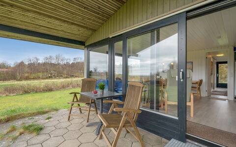 Jule - 1.3Km to the Fjord: Hout, Veranda, Plafond, Huis, Deur, Verblijf, Beits, Hardwood, Schaduw, Siding
