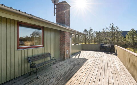 Frille - 200M from the Sea: Gras, Grasland, Landschap, Ecoregio, Plain, Plantengemeenschap, Land Lot, Buitenmeubels, Prairie, Shrubland