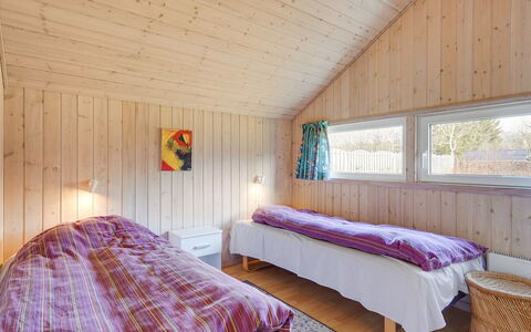 Allita - 12Km from the Sea: Hout, Plafond, Slaapkamer, Huis, Verblijf, Bed, Bedding, Hardwood, Laken, Plank