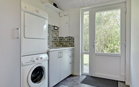 Talida - 12Km from the Sea: Dak, Huis, Land Lot, Huis, Verblijf, Landgoed, Garden Gebouwen, Schaduw, Blokhut, Landscaping