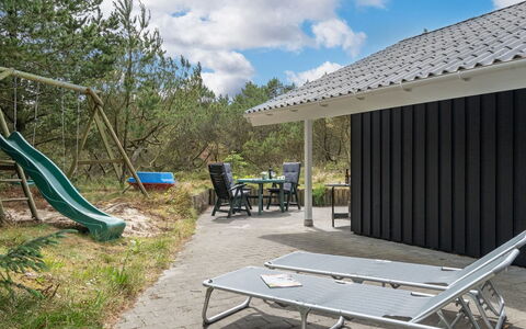 Jannick - 1.5Km from the Sea: Hout, Dak, Architectuur, Huis, Huis, Verblijf, Siding, Hardwood, Helling, Landgoed