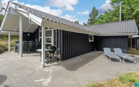 Jannick - 1.5Km from the Sea: Hout, Dak, Architectuur, Huis, Huis, Verblijf, Siding, Hardwood, Helling, Landgoed
