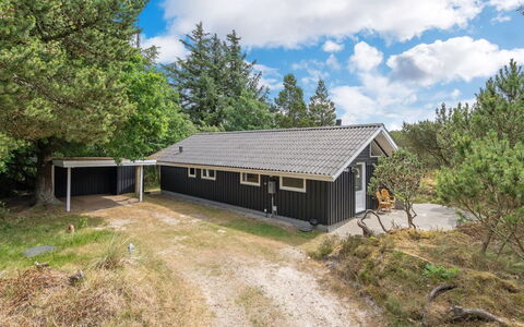 Jannick - 1.5Km from the Sea: Hout, Dak, Architectuur, Huis, Huis, Verblijf, Siding, Hardwood, Helling, Landgoed