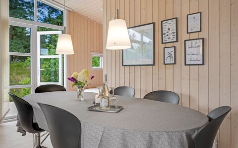 Akkar - 1.8Km from the Sea: Meubilair, Hout, Interieur Ontwerp, Flooring, Keuken En Eettafel, Eetkamer, Stoel, Tafel, Verdieping, Lichte Inrichting