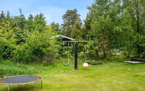Meinolf - 2Km from the Sea: Hout, Dak, Architectuur, Huis, Huis, Verblijf, Siding, Hardwood, Helling, Landgoed