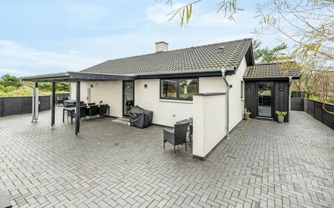 Nona - 1.1Km from the Sea: Gras, Grasland, Landschap, Ecoregio, Plain, Plantengemeenschap, Land Lot, Buitenmeubels, Prairie, Shrubland