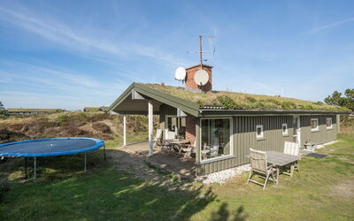 Neja - 400M from the Sea