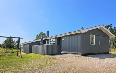 Nadia - 1.7Km from the Sea: 