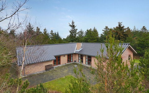 Holmved - 1.2Km from the Sea